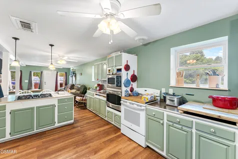 131 Delozier Lane Rockwood TN 37854