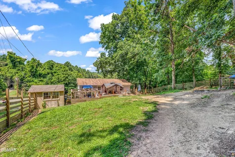 131 Delozier Lane Rockwood TN 37854