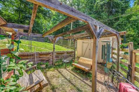 131 Delozier Lane Rockwood TN 37854