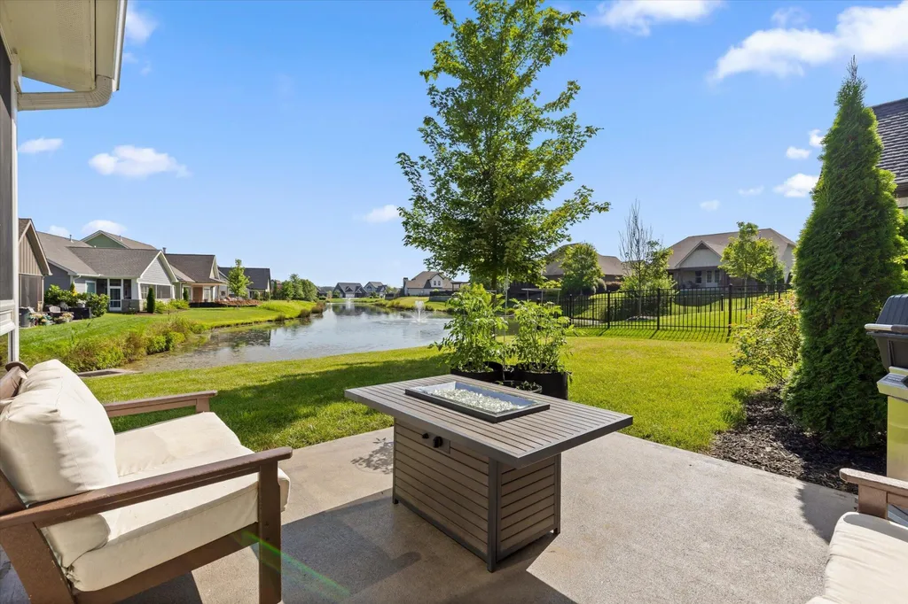 318 Buckhorn Way Loudon TN 37774