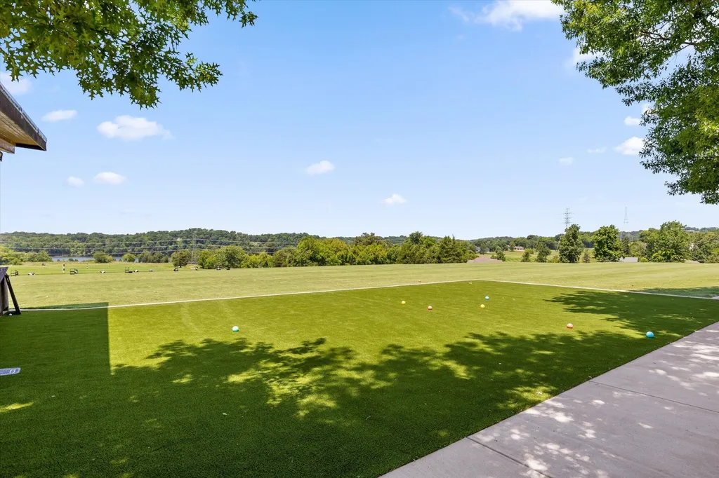 318 Buckhorn Way Loudon TN 37774