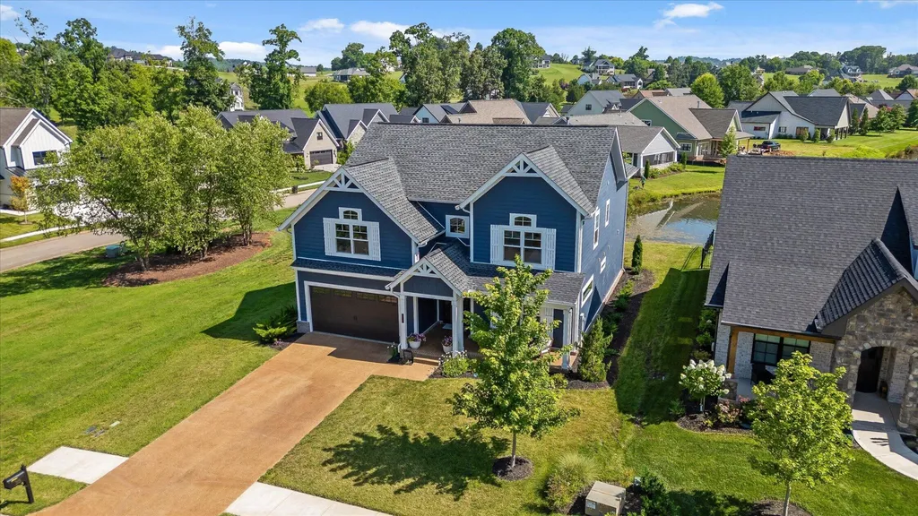 318 Buckhorn Way Loudon TN 37774