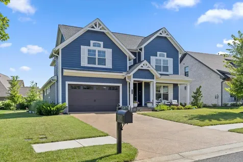 318 Buckhorn Way Loudon TN 37774