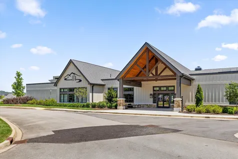 318 Buckhorn Way Loudon TN 37774