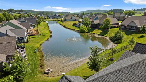 318 Buckhorn Way Loudon TN 37774