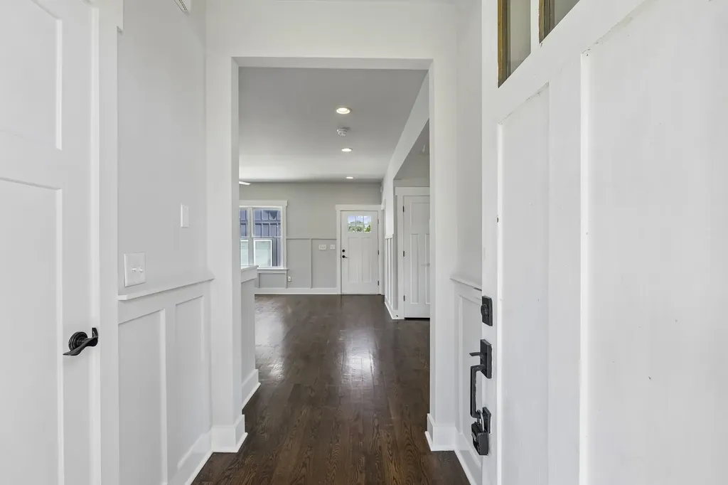 2136A Buena Vista Pike Nashville TN 37218