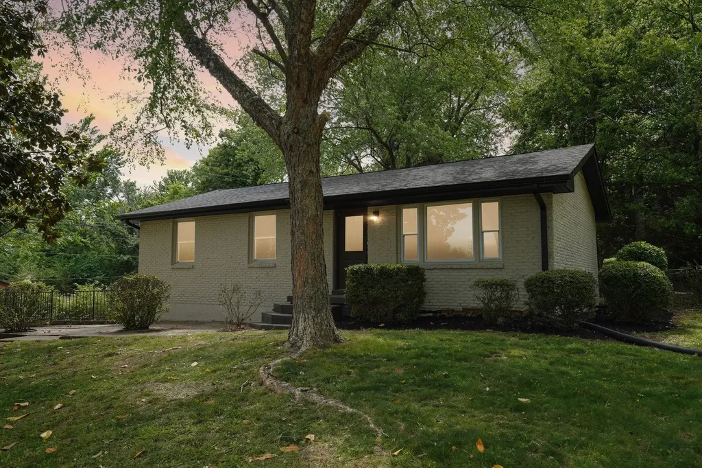 504 Kenney Drive Clarksville TN 37042
