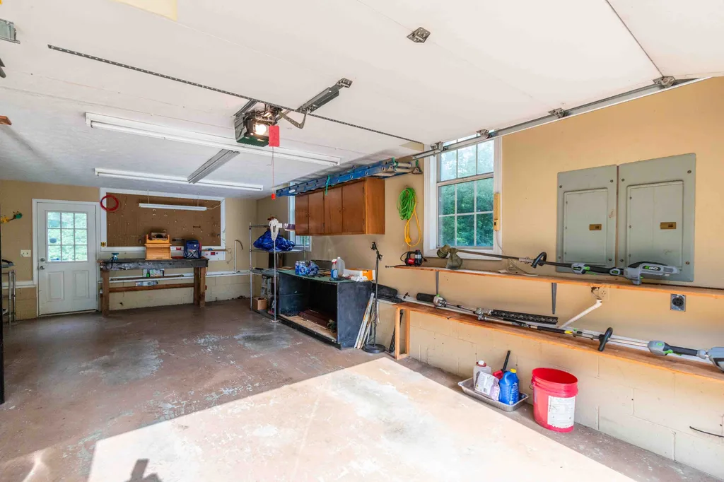 133 Baldridge Drive Cottontown TN 37048