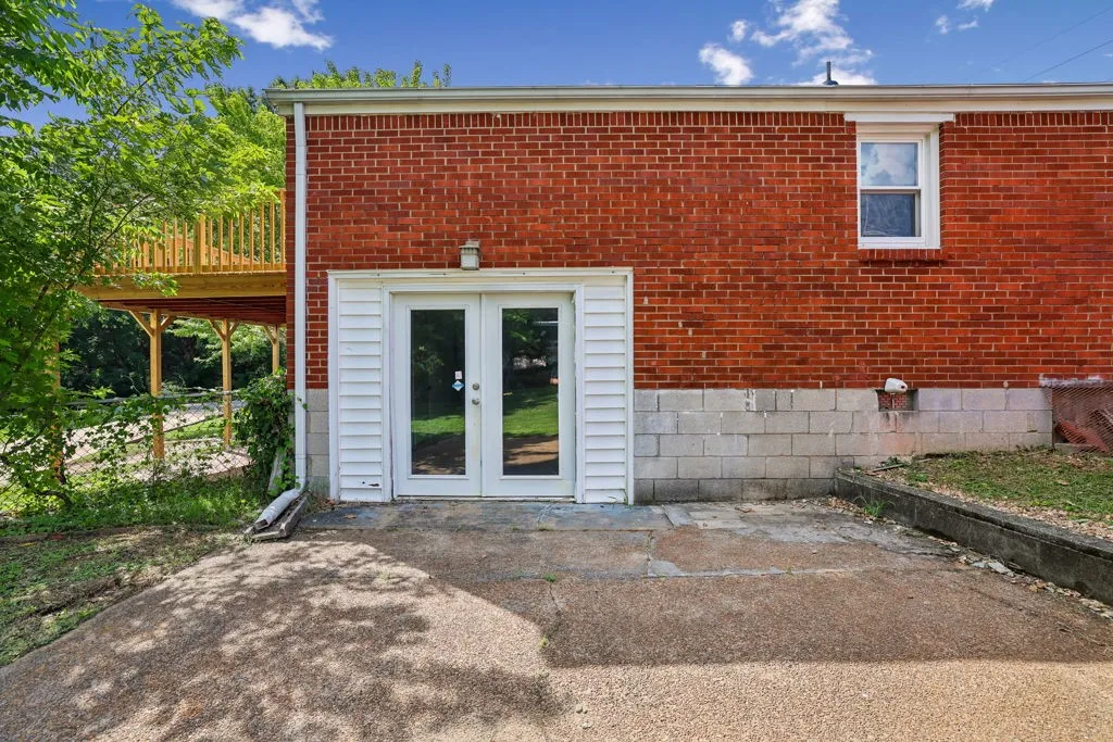 900 Radford Drive Nashville TN 37217