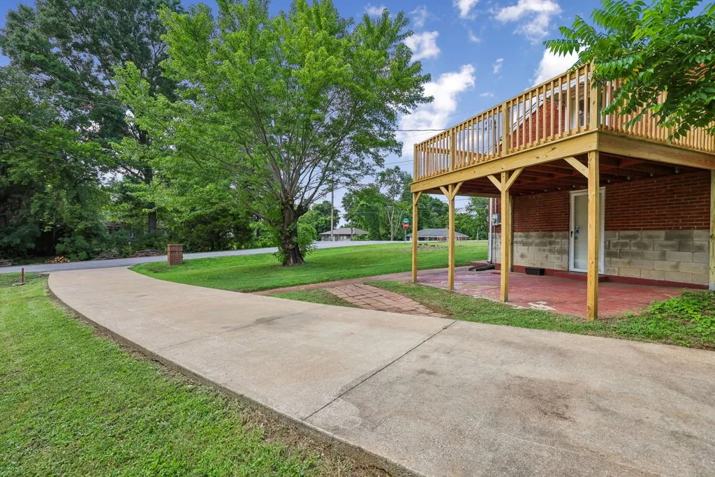 900 Radford Drive Nashville TN 37217