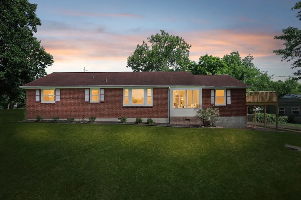 900 Radford Drive Nashville TN 37217