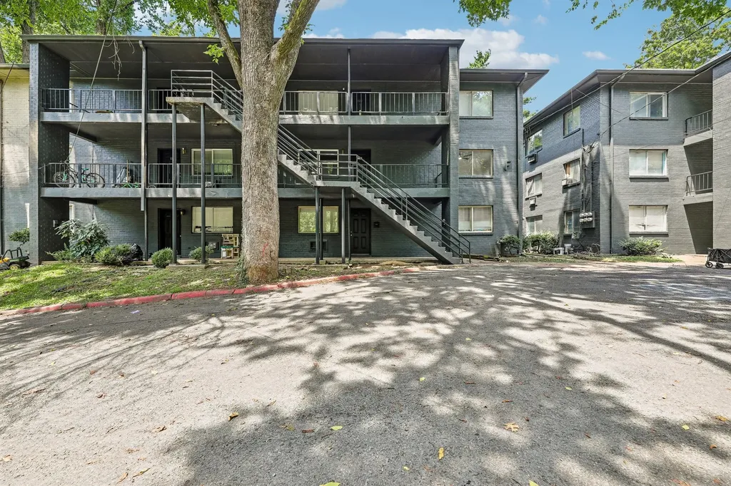 550 Harding Place Nashville TN 37211