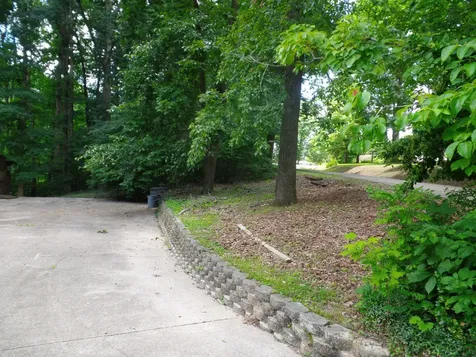2103 Lambert Drive Westmoreland TN 37186