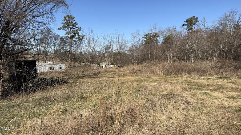 415 W Highway 25 70 Dandridge TN 37725