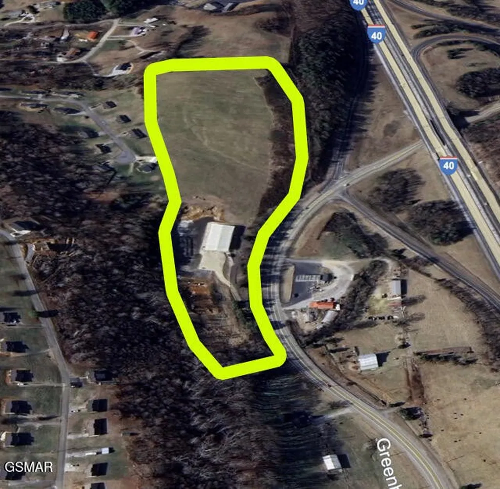 725 W Highway 25 Dandridge TN 37725