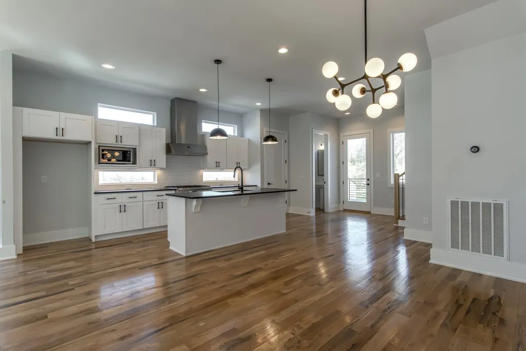 508B 36th Ave, N Nashville TN 37209