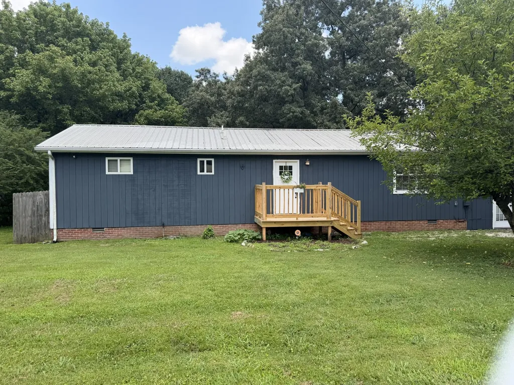 1406 Royal Trail Manchester TN 37355