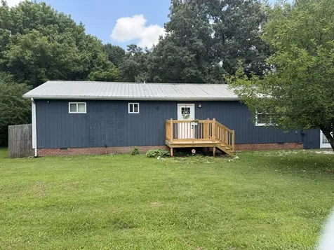 1406 Royal Trail Manchester TN 37355