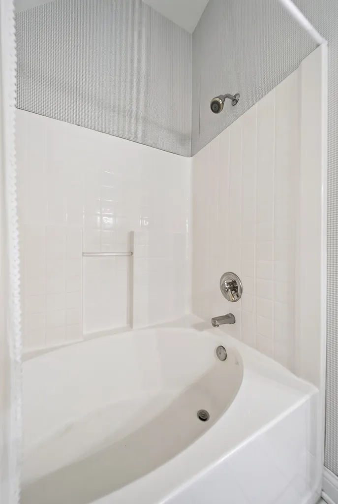 123 Ewing Drive Portland TN 37148