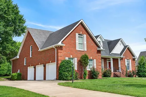 123 Ewing Drive Portland TN 37148