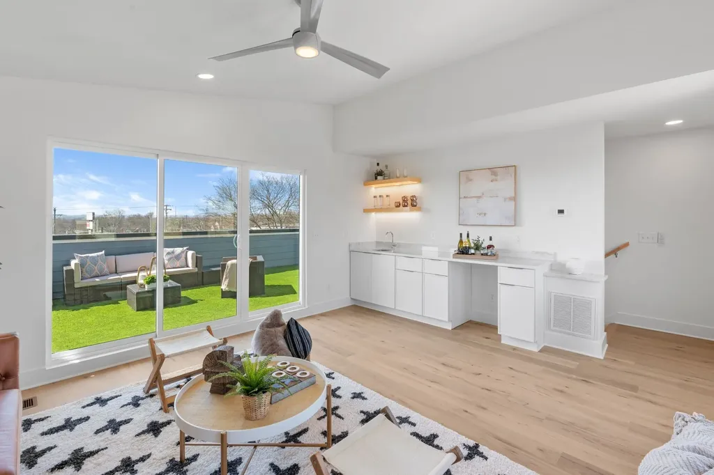 3203A Resha Lane Nashville TN 37218