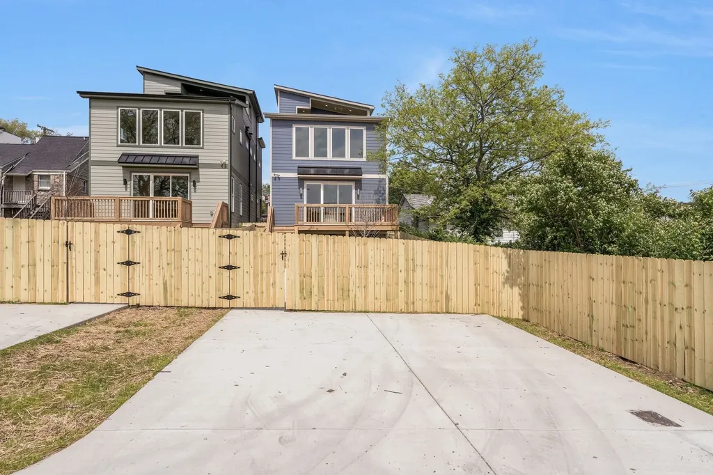3203A Resha Lane Nashville TN 37218
