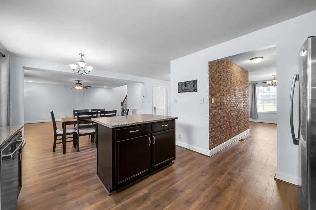 789 Banister Drive Clarksville TN 37042
