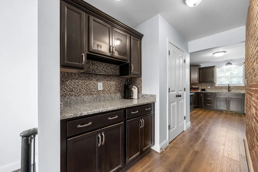 789 Banister Drive Clarksville TN 37042