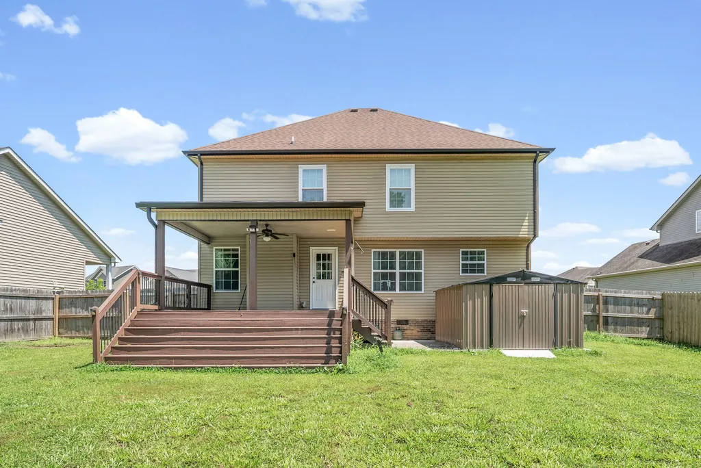 789 Banister Drive Clarksville TN 37042
