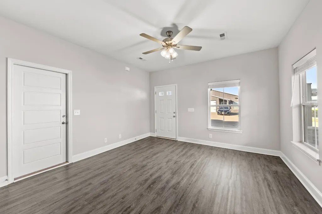 176 Bainbridge Drive Clarksville TN 37043