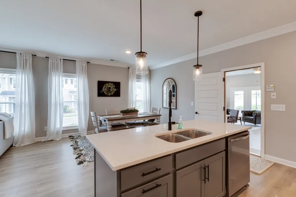 227 Champaign Pvt Drive Hendersonville TN 37075