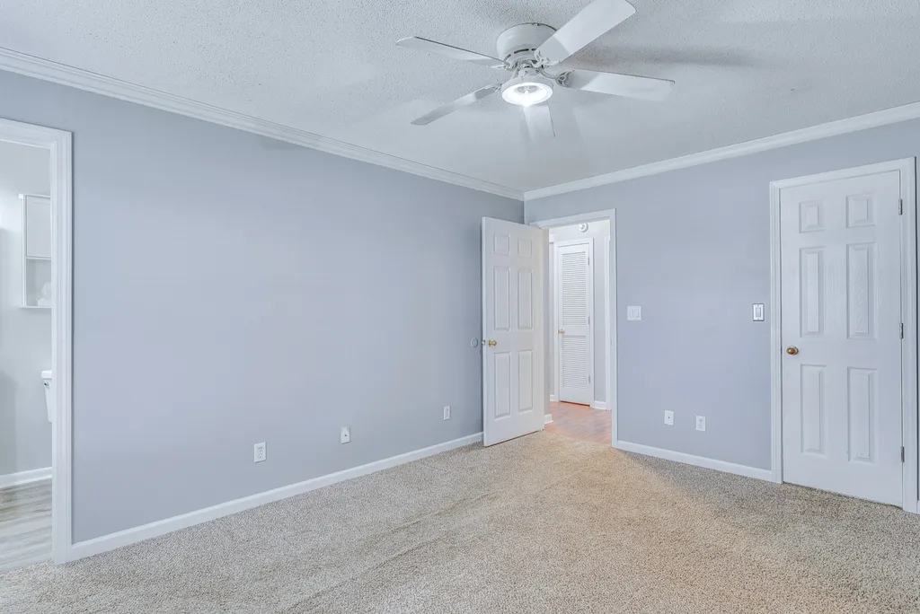 1737 Crestview Drive Clarksville TN 37042