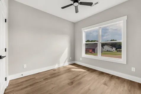 112 Bee Line Way Trenton KY 42286