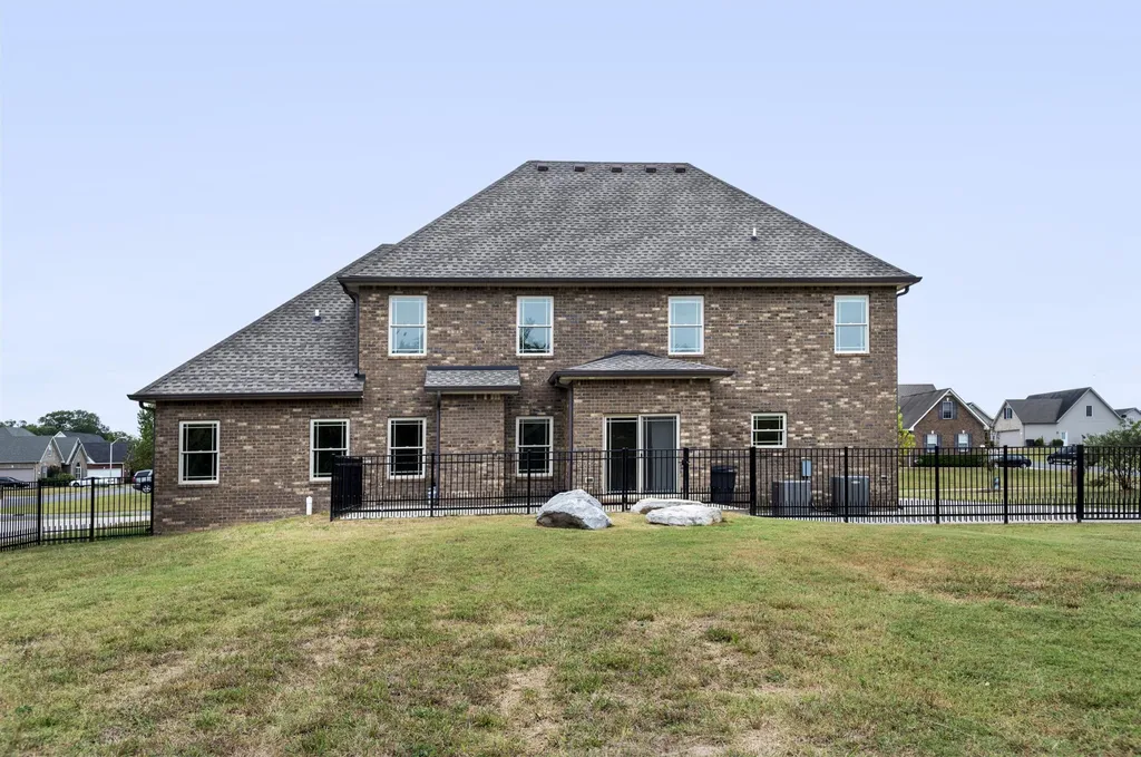 514 Sapphire Drive Murfreesboro TN 37128
