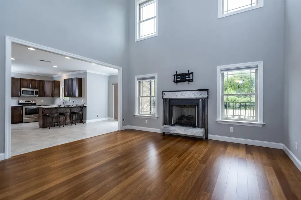 514 Sapphire Drive Murfreesboro TN 37128