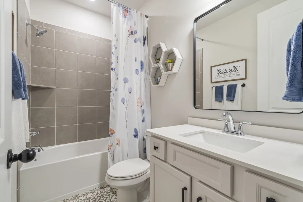 17 Honey Oak Court Mount Juliet TN 37122