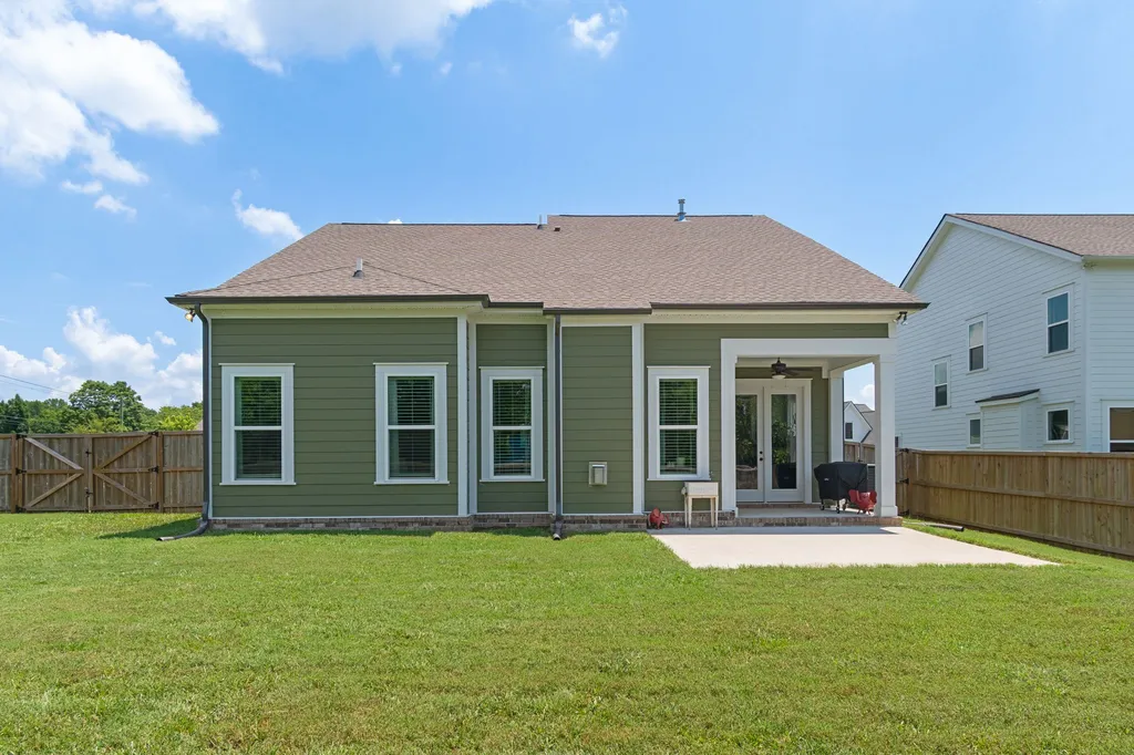 17 Honey Oak Court Mount Juliet TN 37122