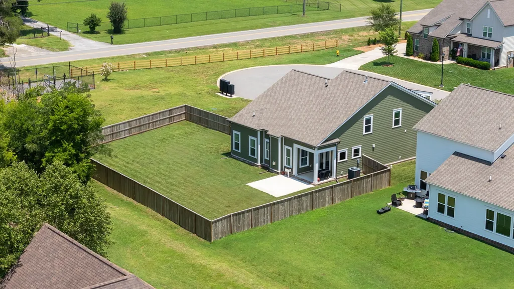 17 Honey Oak Court Mount Juliet TN 37122