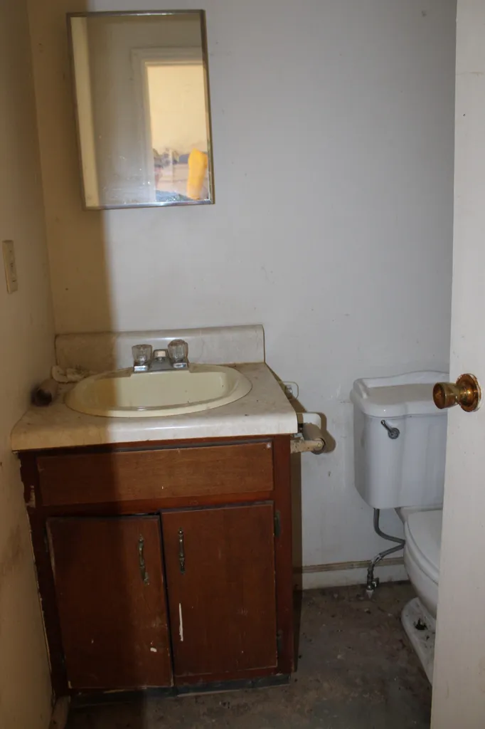 636 Myers Cove Road Mcminnville TN 37110