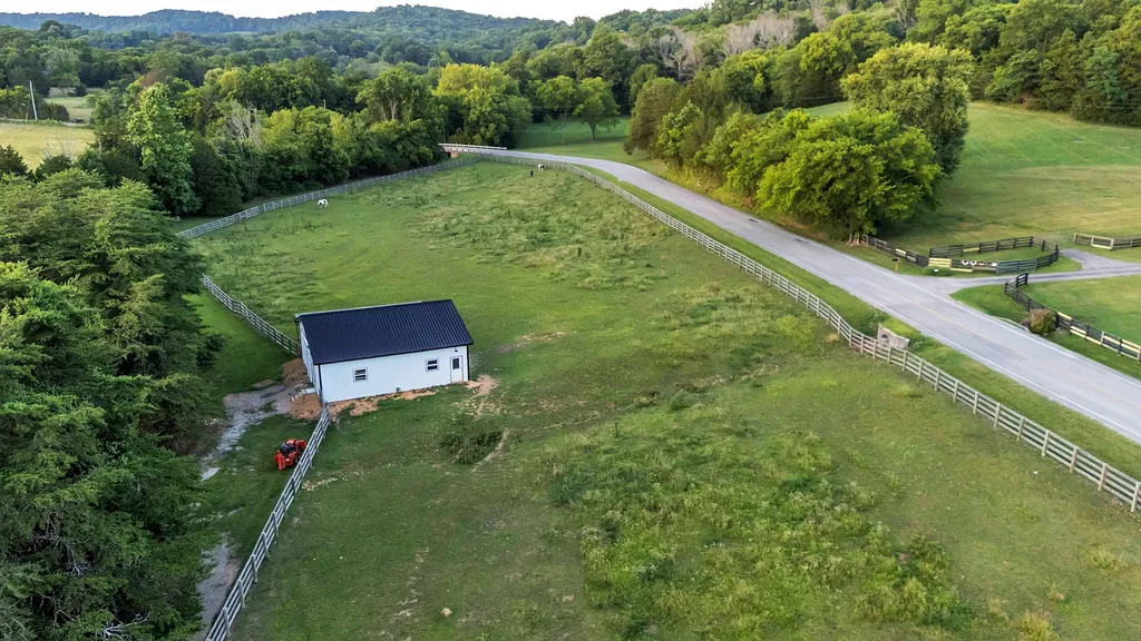 6923 Cross Keys Road College Grove TN 37046