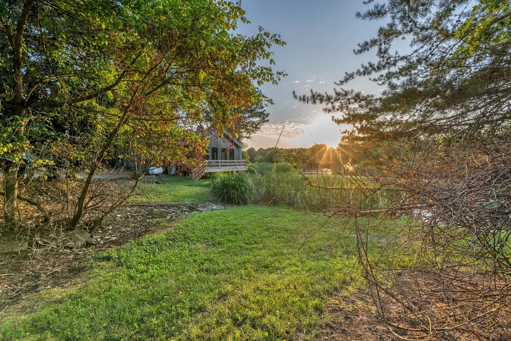 6923 Cross Keys Road College Grove TN 37046