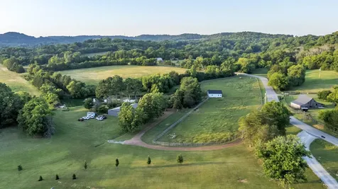 6923 Cross Keys Road College Grove TN 37046