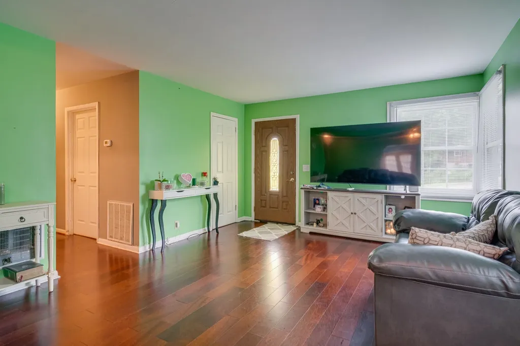 1931 Dabbs Avenue Nashville TN 37217