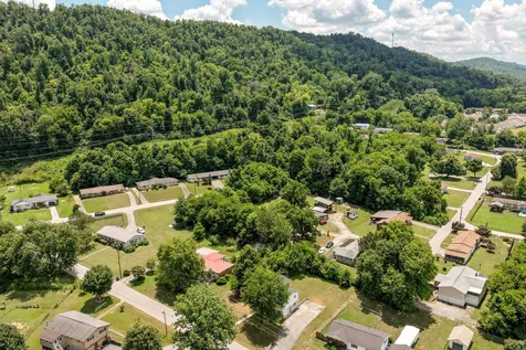9612 Brewer Drive Ooltewah TN 37363