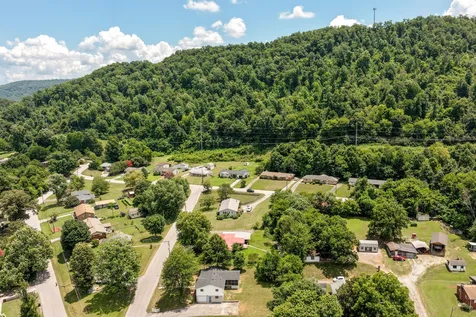 9612 Brewer Drive Ooltewah TN 37363