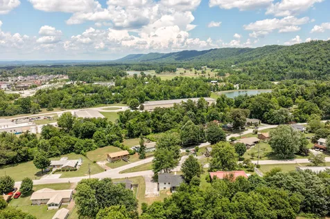 9612 Brewer Drive Ooltewah TN 37363