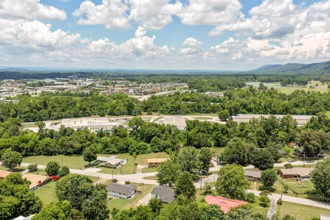 9612 Brewer Drive Ooltewah TN 37363