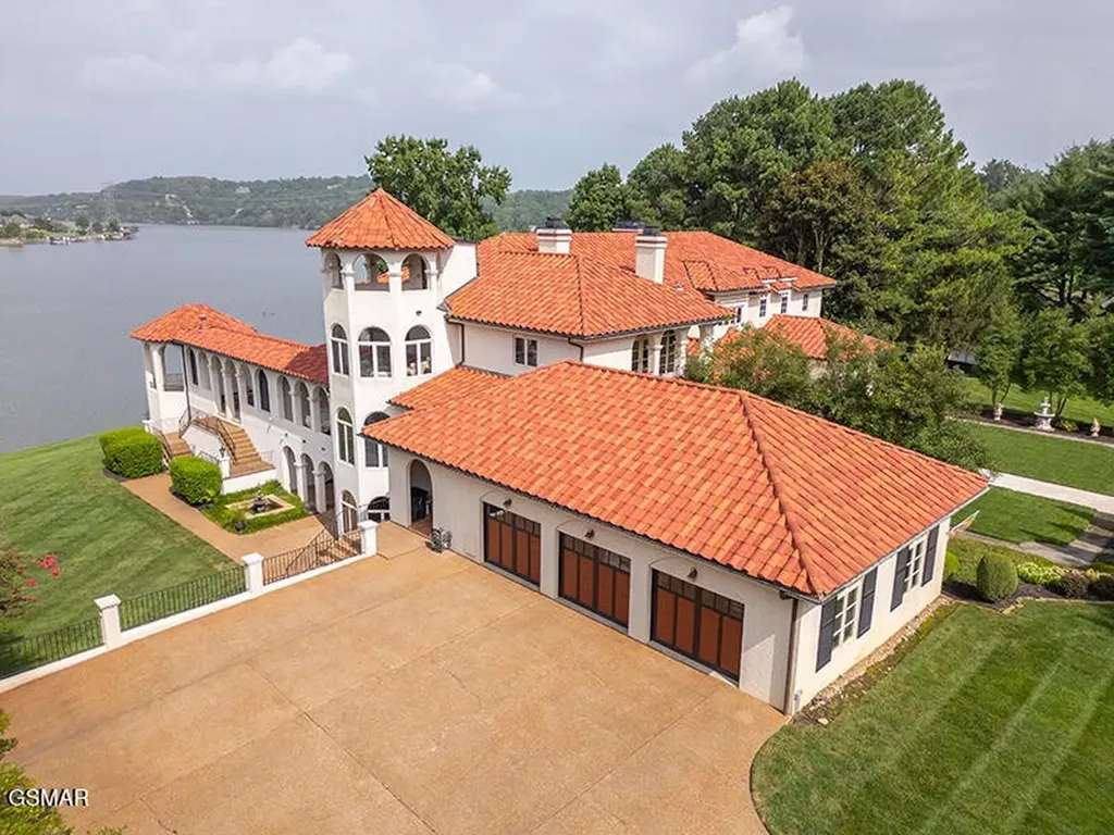 8719 Inlet Drive Knoxville TN 37922