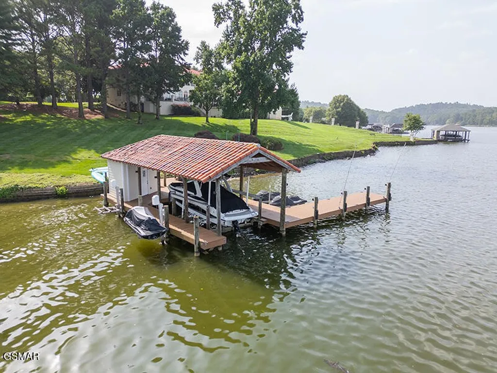 8719 Inlet Drive Knoxville TN 37922