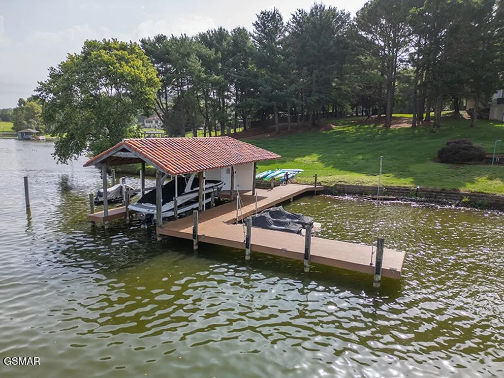 8719 Inlet Drive Knoxville TN 37922